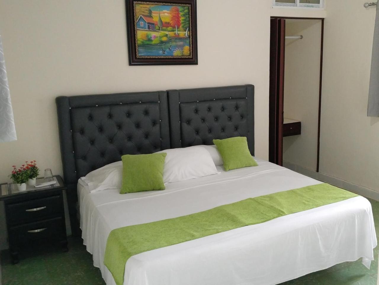 סנטו דומינגו Arboleda Hostal מראה חיצוני תמונה